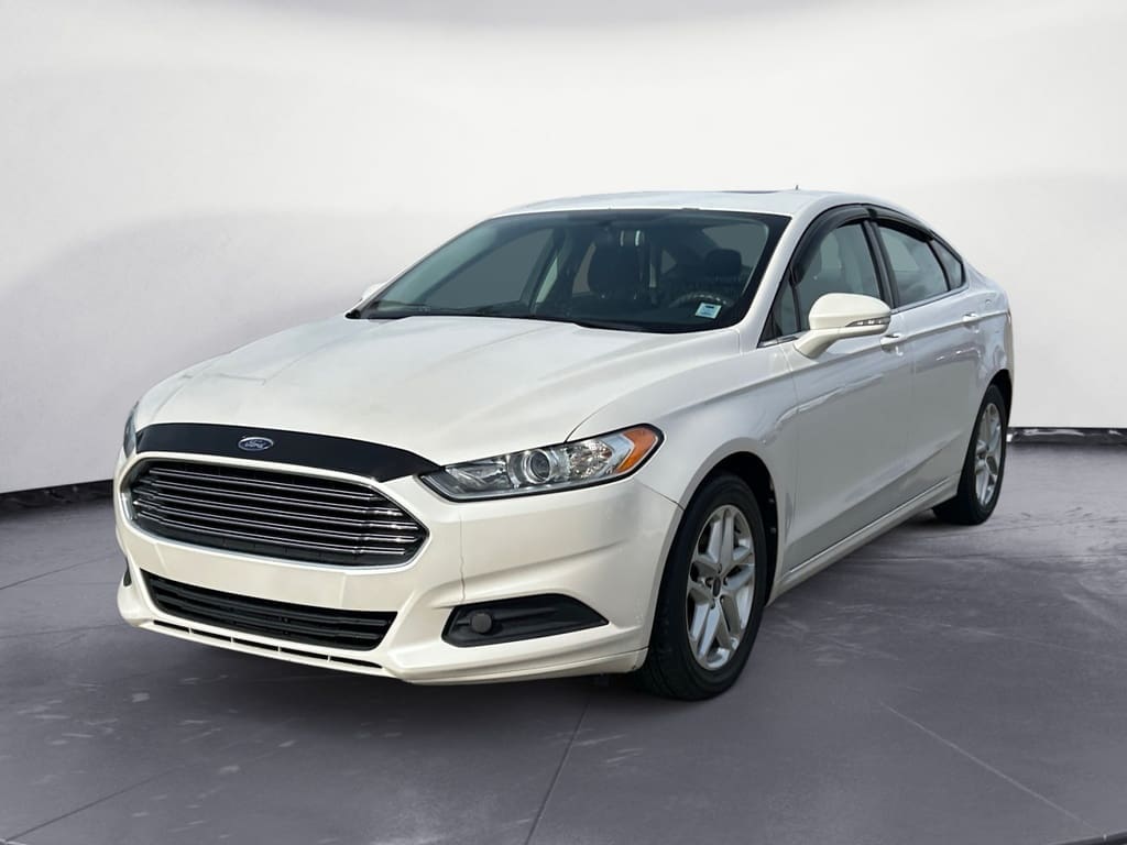 2014 Ford Fusion - SE