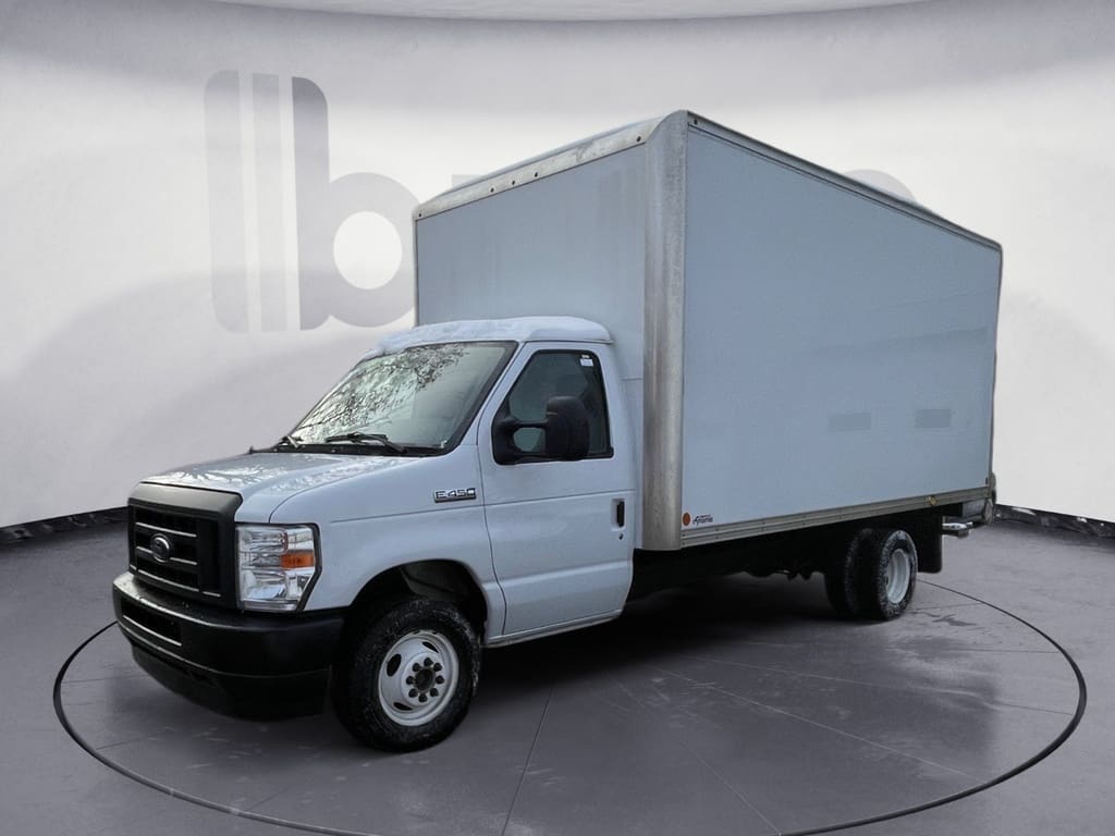 2021 Ford E-Series Cutaway - BASE