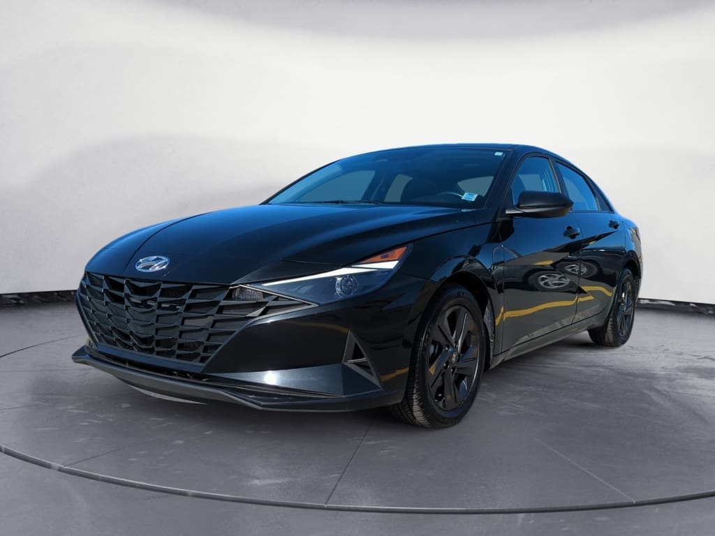 2022 Hyundai Elantra - PREFERRED
