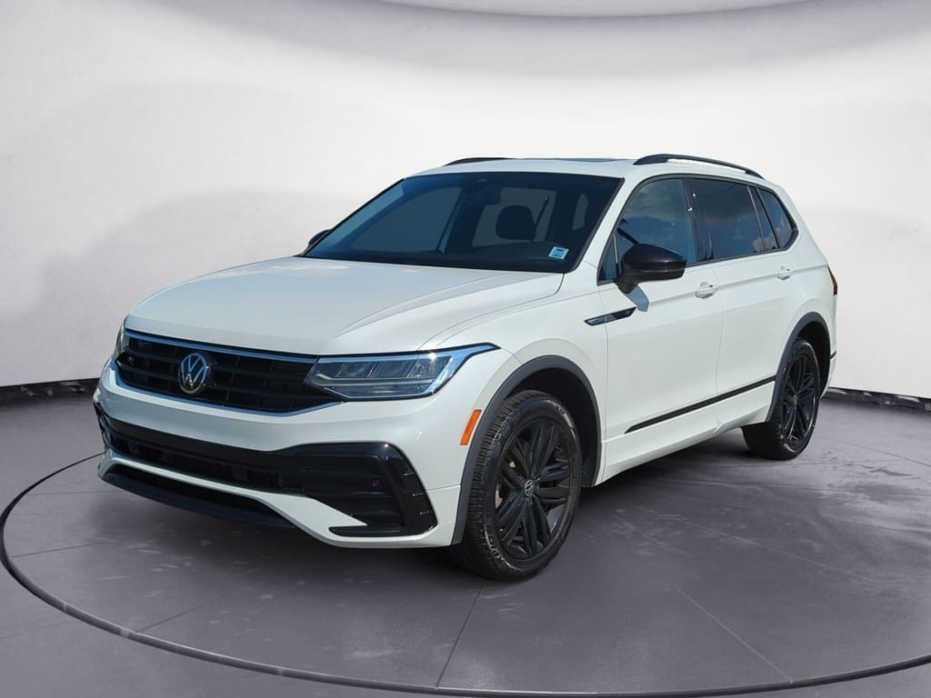 2022 Volkswagen Tiguan - COMFORTLINE R-LINE BLACK EDITION