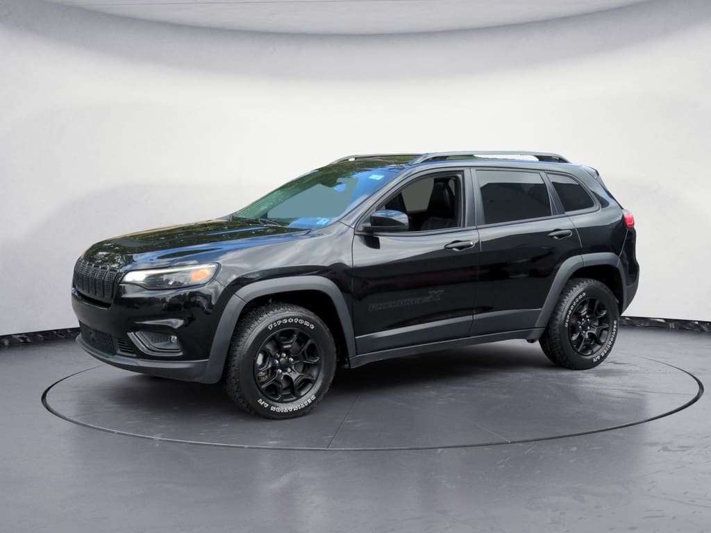 2022 Jeep Cherokee - X Edition!  LOW KMS