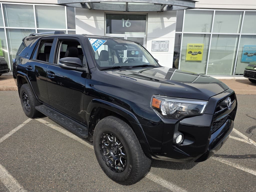 2019 Toyota 4Runner - BASE